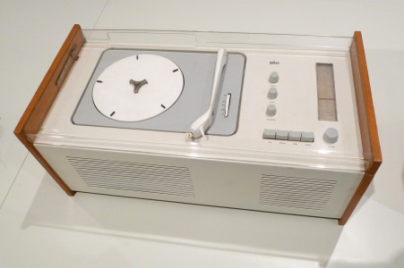 Braun SK 4 Record Player Braun SK 4 Record Player