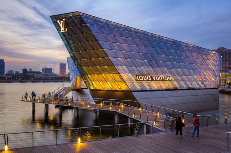 biggest louis vuitton store in the world