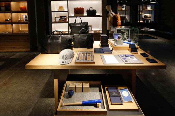  Luxury Stores Designers: Luxury Stores