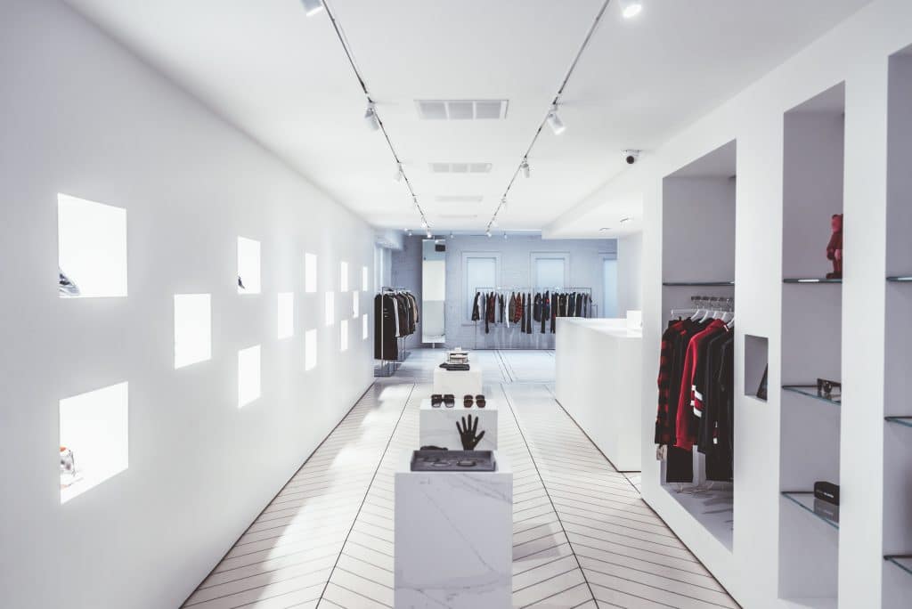 Insider-Trends-New-York-Openings-reign-samsung