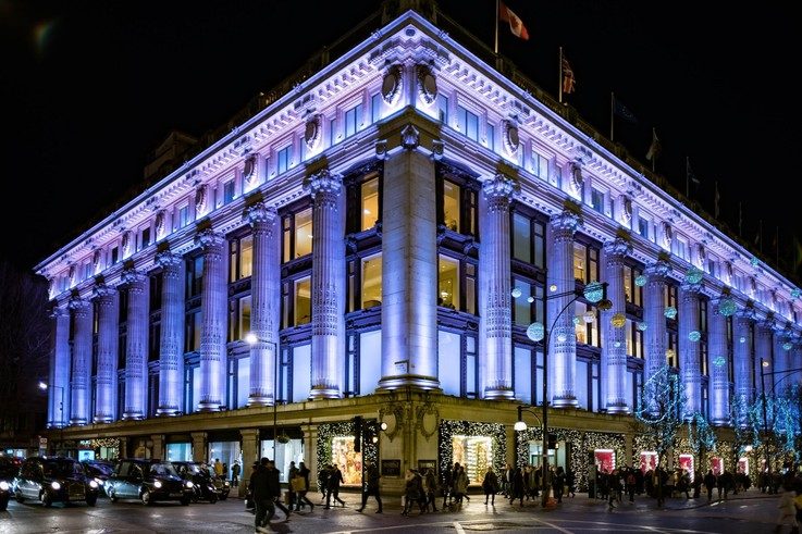 Selfridges luxury brick and mortar sales