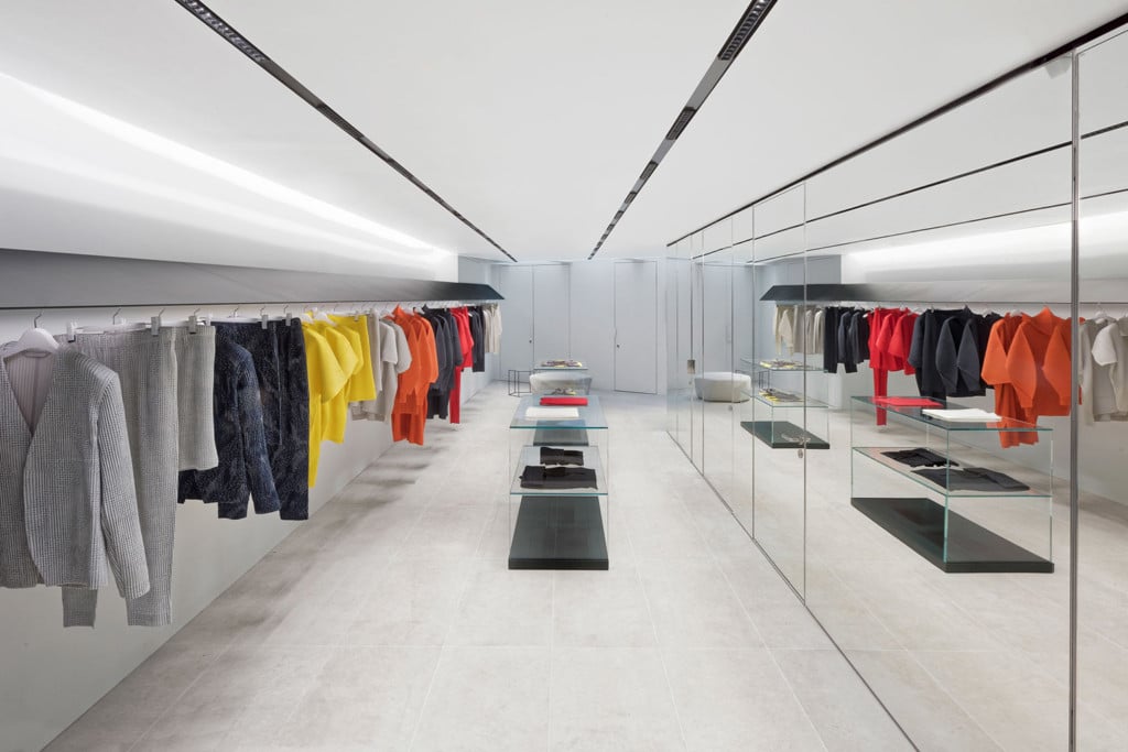 insider-trends-issey-miyake-2