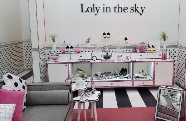 Loly in the sky - Physical Store