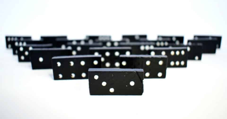 Dominoes