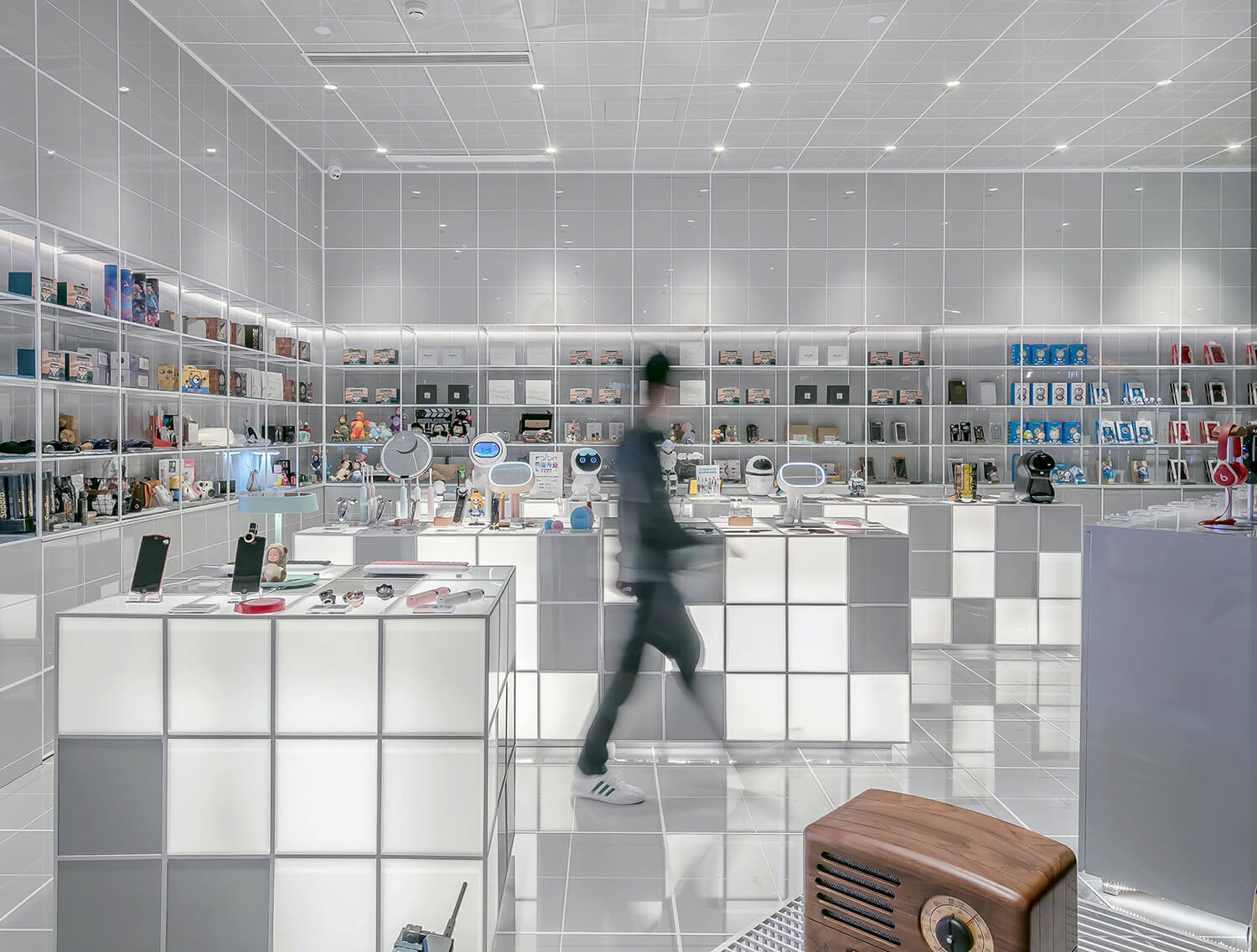 Intelligent Store